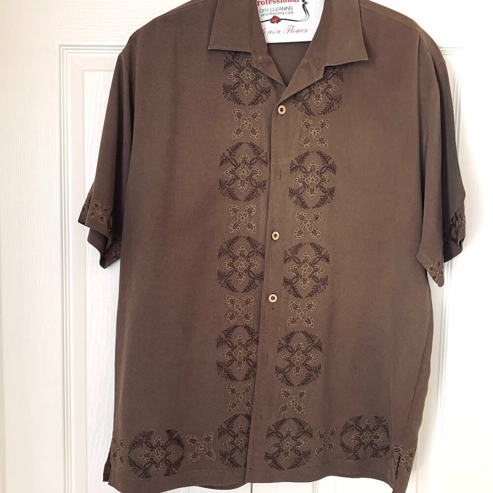 TOMMY BAHAMA Mens Lavishly Embroidered Tropical Silk Hawaiian Camp Shirt Sz XL